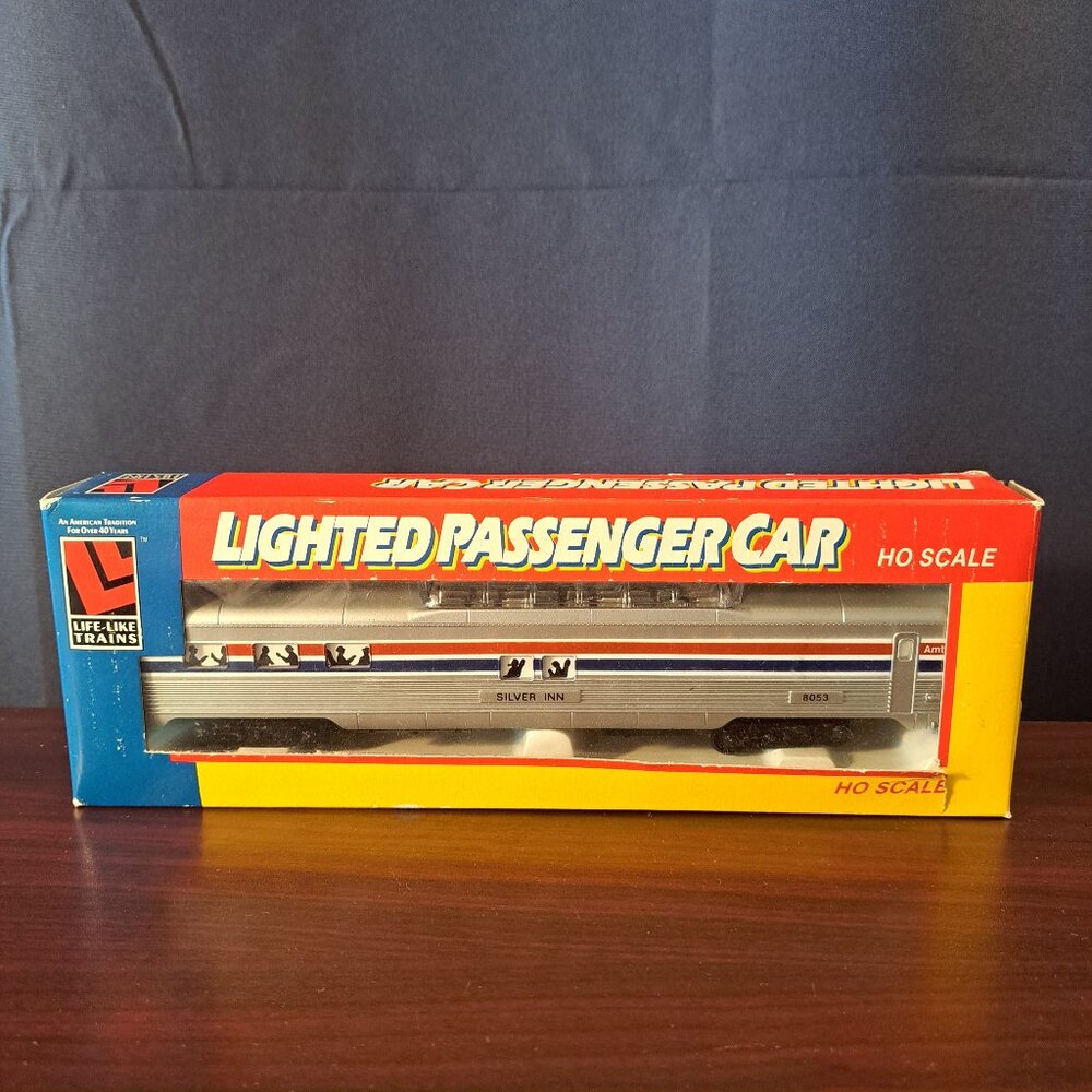 Amtrak toy passenger car